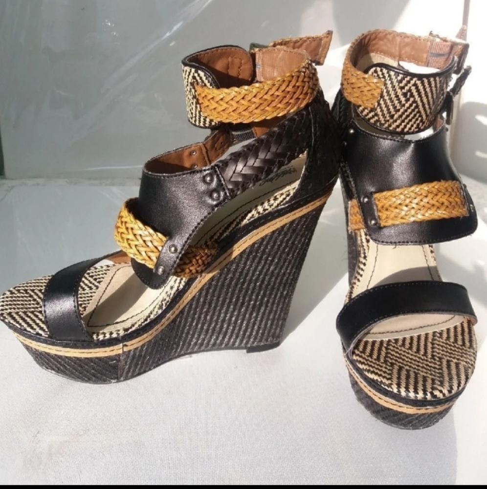 Mossimo Wedges